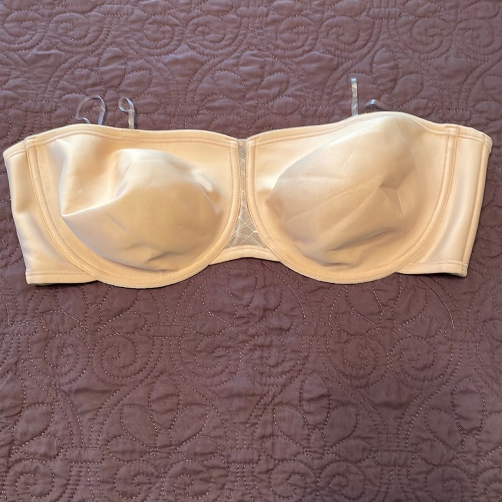 Vanity Fair strapless bra 38DD